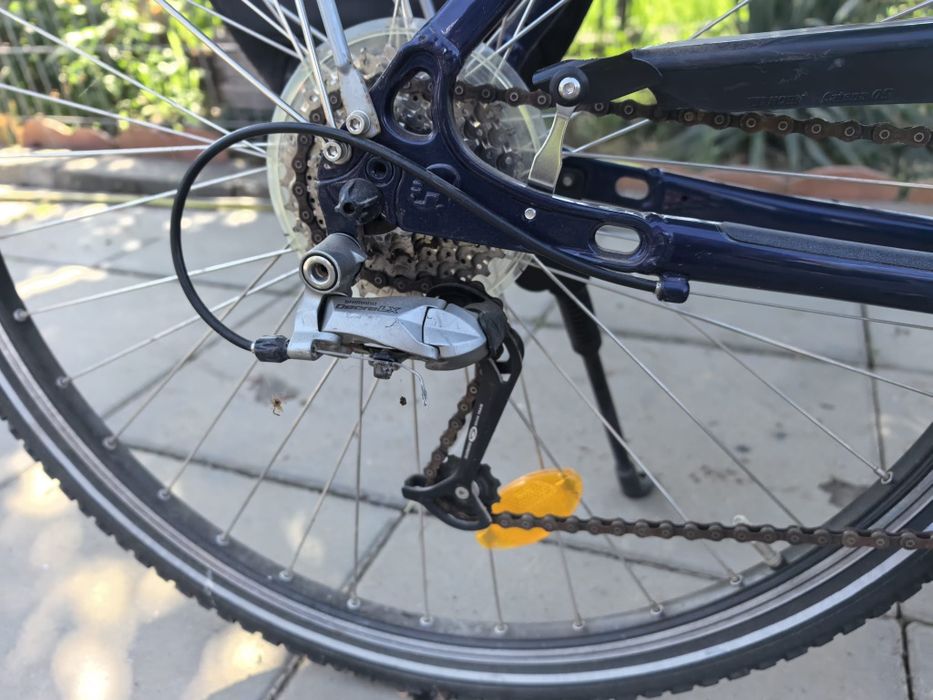 Bicicletă Trekking Hercules Nepal, cadru Aluminiu, roți 28", echipare Shimano