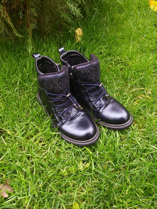 Продам полусапожки для девочки