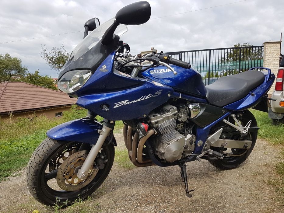 Suzuki Bandit 600S impecabil (pret extrasezon)