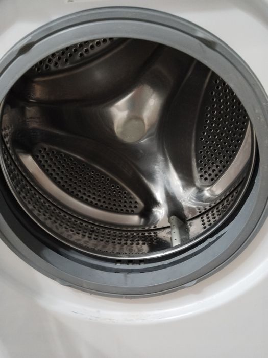 Продам стиральную машину