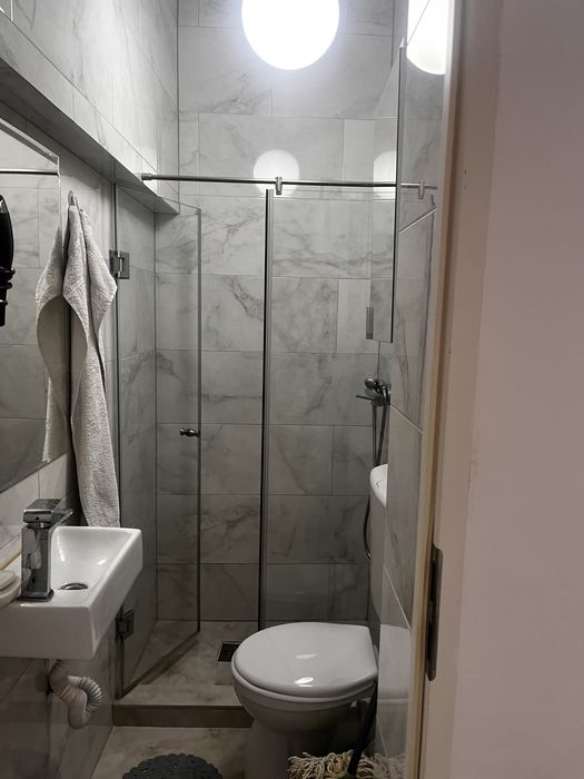 Apartament la casa