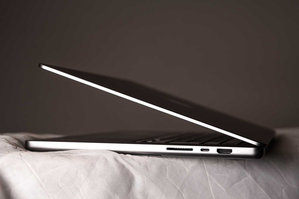 MacBook Pro 16” M1 Pro 2021 | 16GB RAM | 512GB SSD