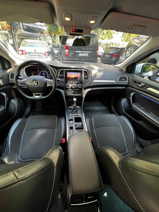 RENAULT Megane 2022 — imagine 5