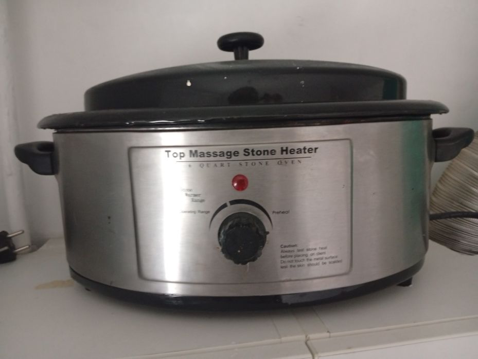 Aparat de încălzit pietre vulcanice pentru masaj