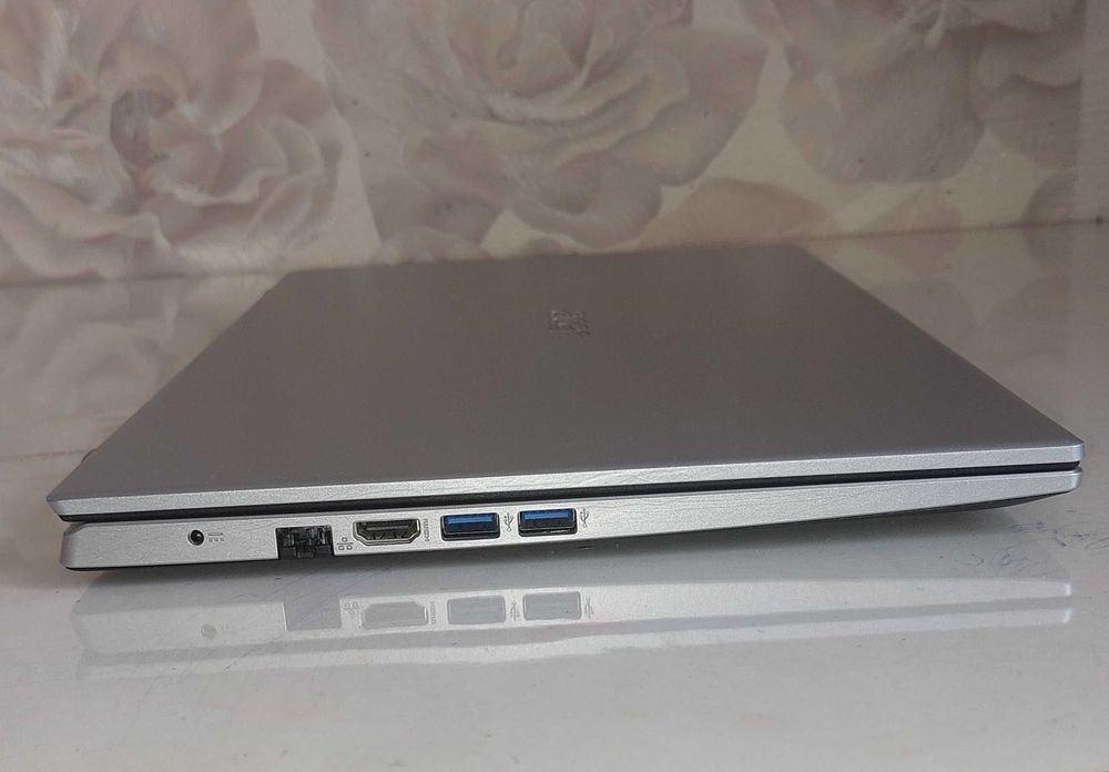 Ноутбук Acer Aspire3