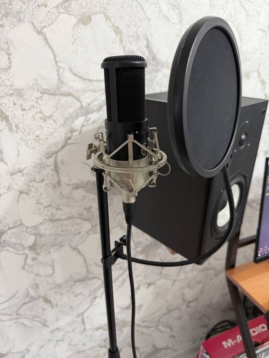 Студийное оборудование