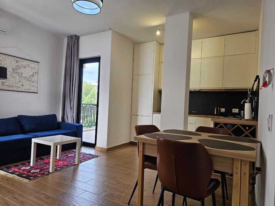 Продава се Двустаен апартамент в София, Витоша - 65 кв.м за 2077 €/кв.м - Снимка #1