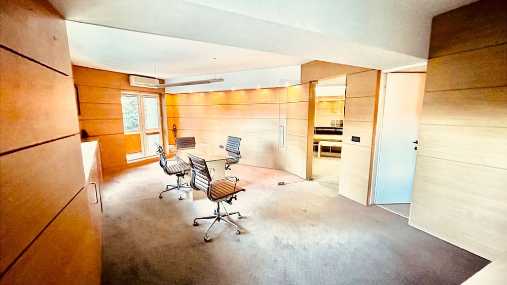 Proprietar birou lux 5cam Unirii Fantani avocat notar VIDEO la detalii