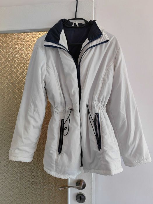 Продавам дамско яке