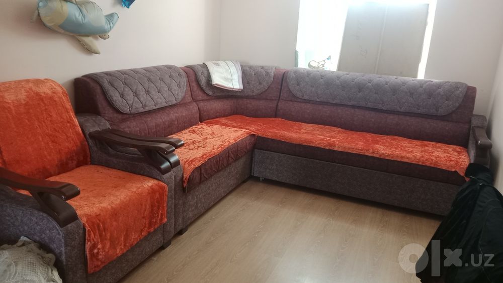 Divan ugolok kravatli