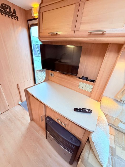 Rulota Avondale Mayfair 470-2  an fabricaţie  2008 inmatriculata Roman