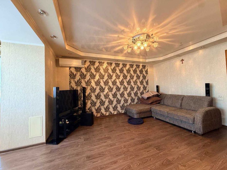 Продажа 2-комнатной квартиры бородина 107