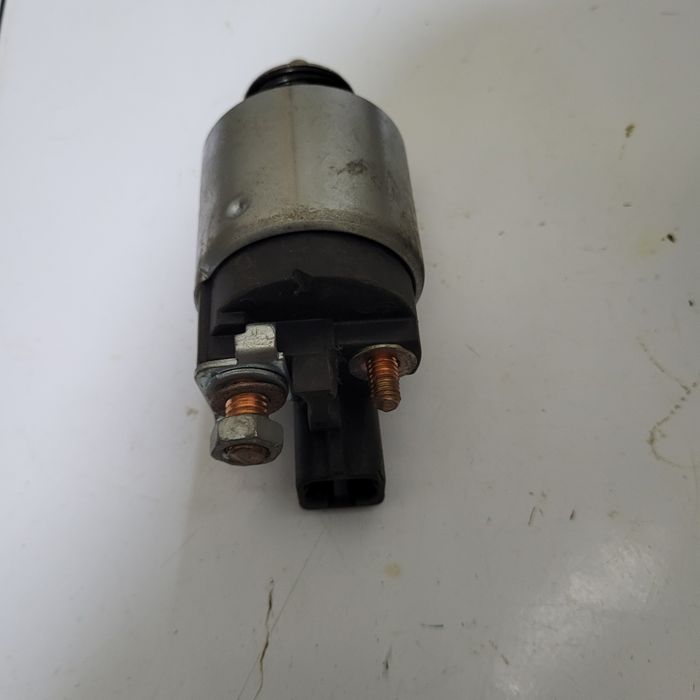 Реле  стартера новый  киа рио