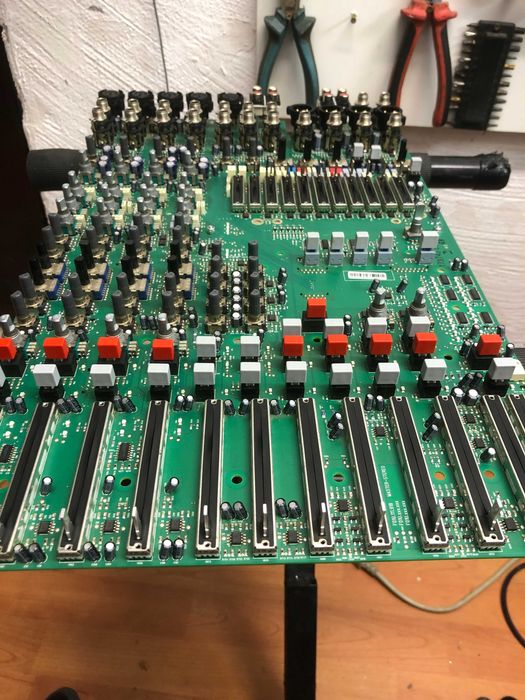 papion service depanare electronist  dynacord electrovoice