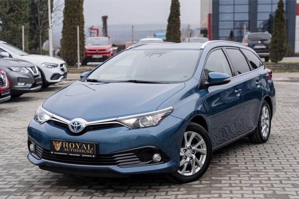 Toyota Auris Garantie 12 luni, Scaune incalzite, Climatronic, Keyless Go, LED