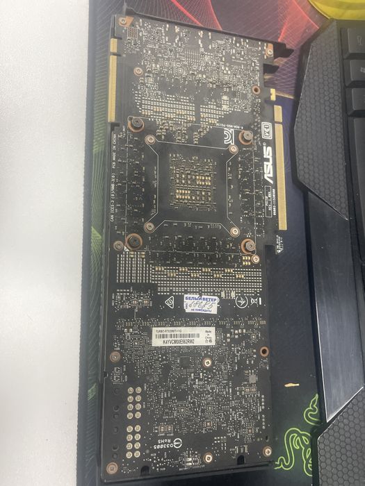 Срочно продам видеокарту 2080ti