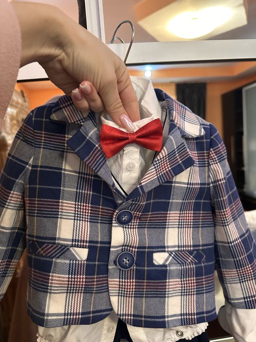 Costum anne bebe 68 ca nou