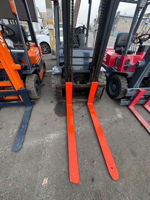 Вилочный погрузчик Тойота 5 модель