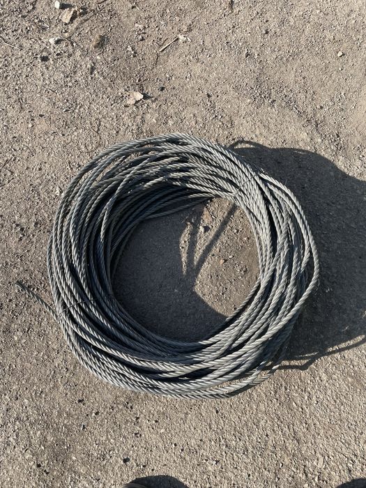 Трос стальной оцинкованный 8.3