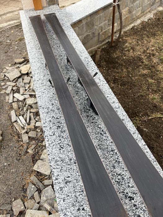 Ски с апарати 175