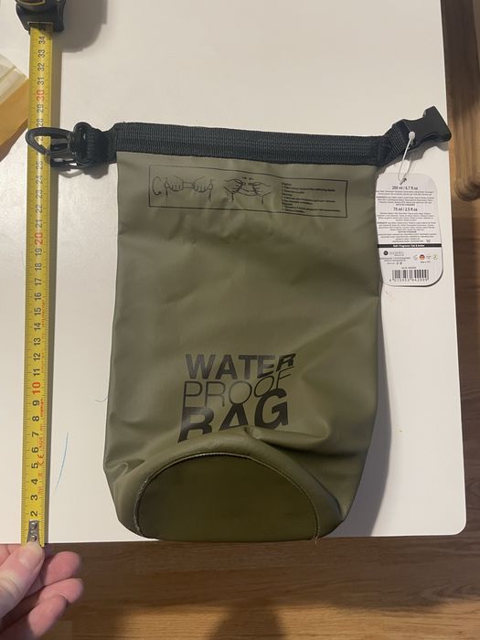 Непромукаема чанта - Waterproof bag - men's world 2L