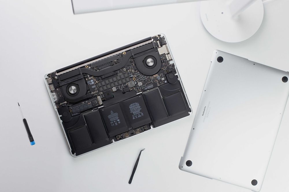 Reparații PC/Laptop, Instalare Windows, Curățare, Asamblare, Suport IT