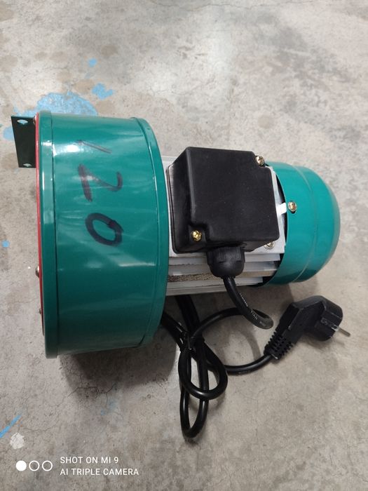 Вентилятор нагнетательный.