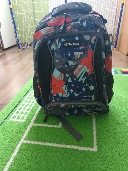 Детска раница ново