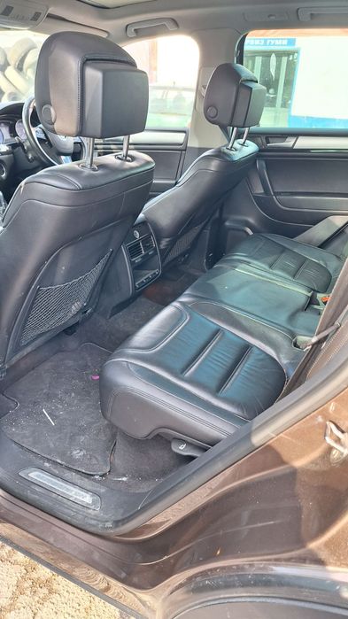 VW Touareg 3.0 TDI  R-line , CRC 245 к.с. , 21" чисто нови гуми джанти