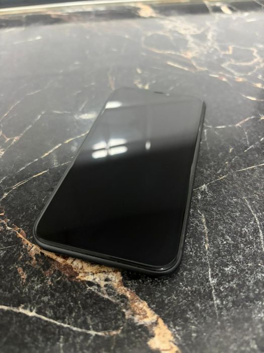 iphone 11 128gb подам