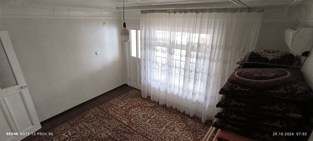 uchastka sotiladi yunsobod 6 kv

maxalada