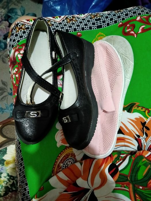 Обувь даром. Новая