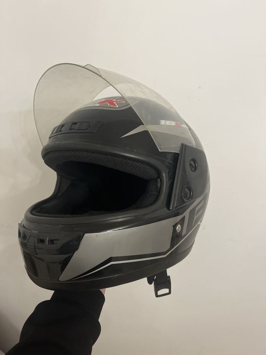 Гоночный шлем для мопеда и мотоциклов