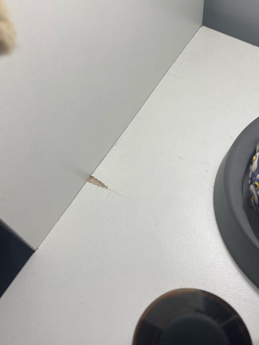 Стол письменный белый