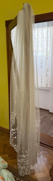 Vând rochie de mireasă