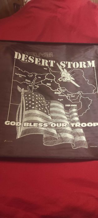 Banner Operațiunea Furtună în Deșert 1991.   107 cm inaltime x 103 cm latime .
