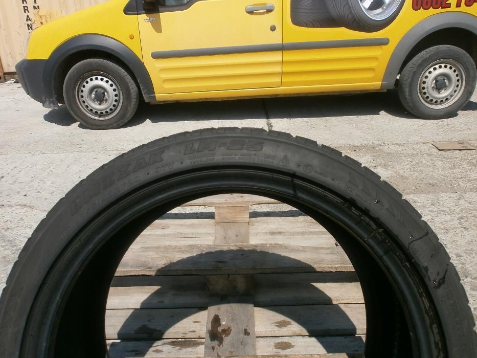 255/40/20 Бриджстоун Близак 2011г 7мм Единичка