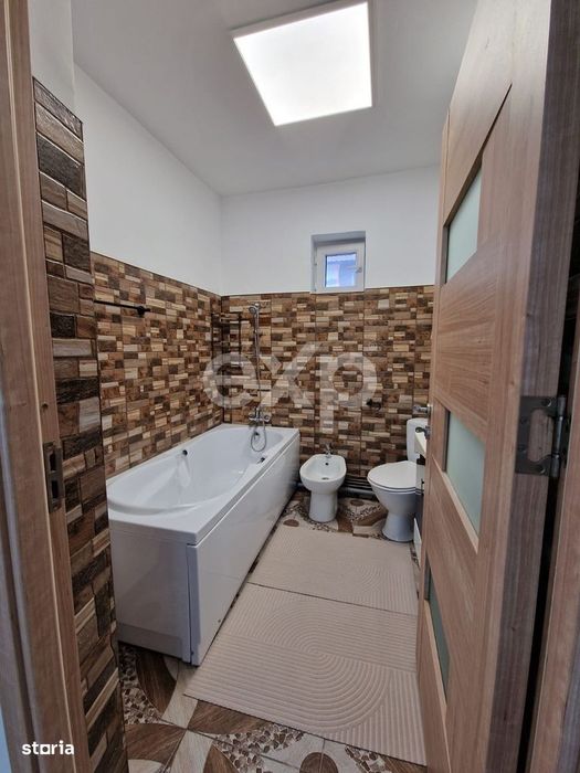 Casa de vanzare in Lazuri – teren 700 mp si constructie suplimentara