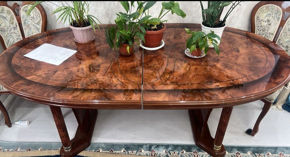 Продам стол и стулья!