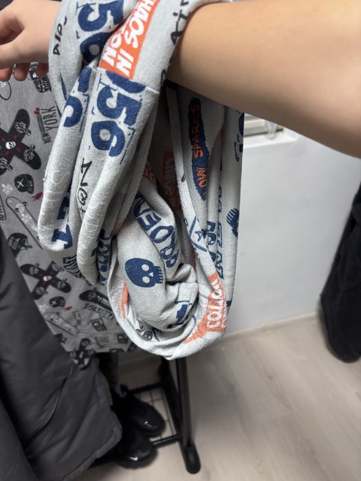 2бр.шалове и 1бр.шапка за момче