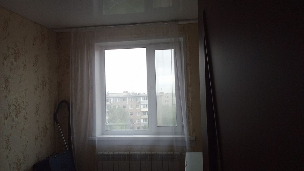 Продаю 4 комнатную квартиру