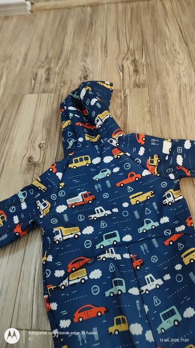 Vând salopeta impermeabila Kidscare