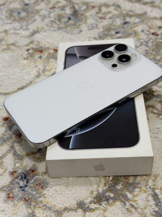 iPhone 16 Pro Max 256gb White