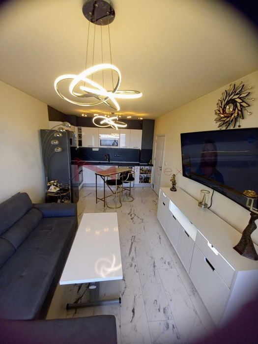 Двустаен Луксозно обзаведен до Гранд Мол - Траян Кателиев