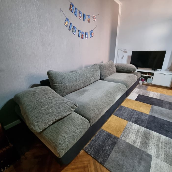 Vând canapea superba