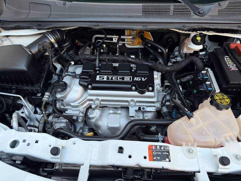 Chevrolet Cobalt full