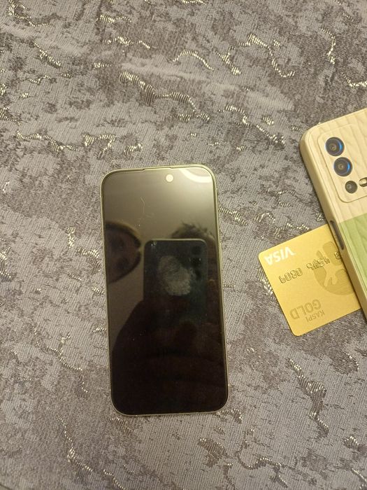 Продам айфон не дорого срочно