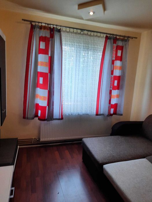 Apartament de inchiriat