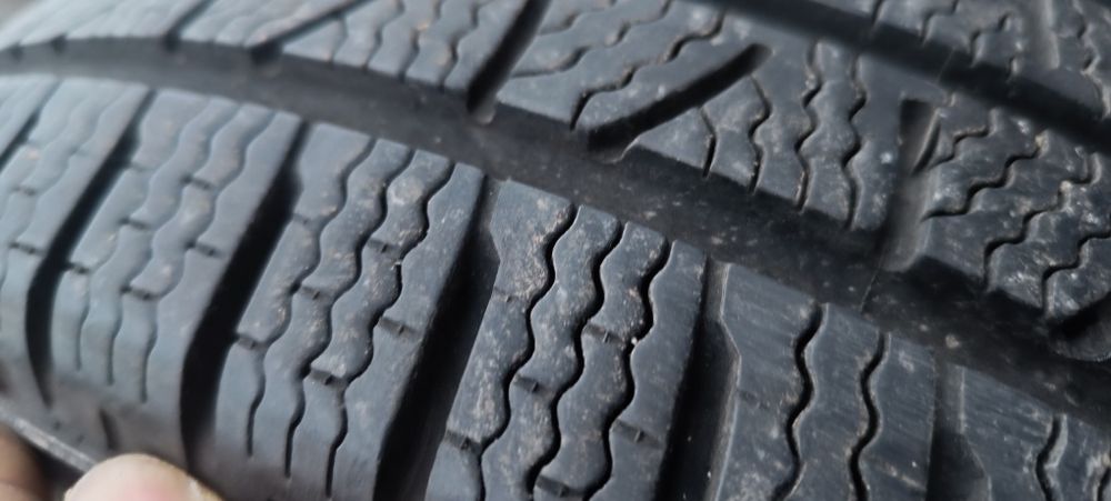 Гуми 225/75/16 с