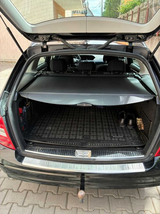 Mercedes-Benz C 200 CDI BlueEFFICIENCY